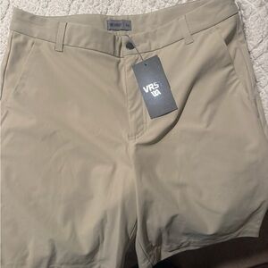 Men's Tan golf vrst Shorts